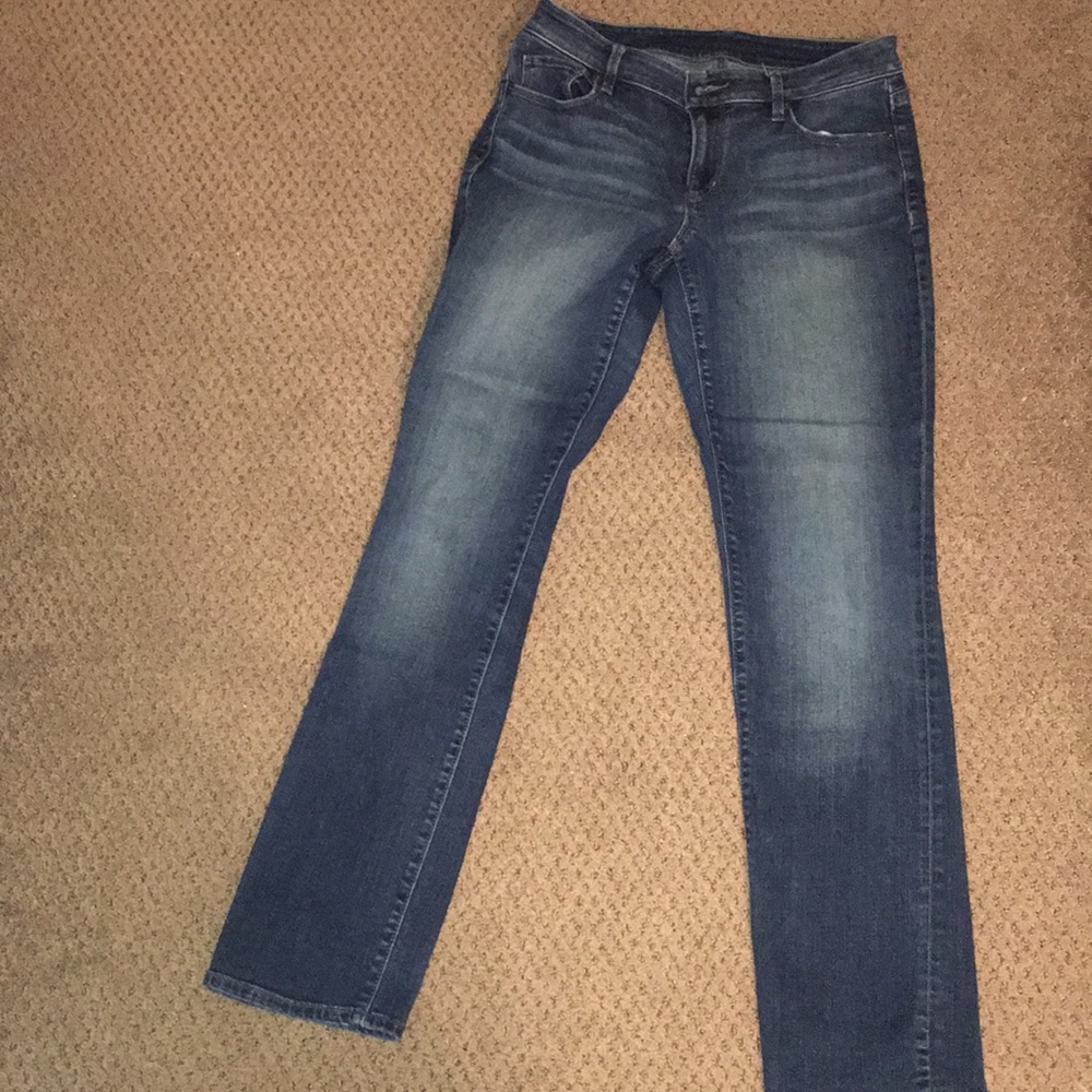 Ann Taylor LOFT light wash skinny jeans